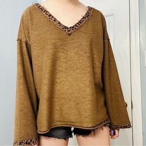 POL Sweater Animal Print Brown Oversized V-Neck Leopard Cheetah Boho Size Medium